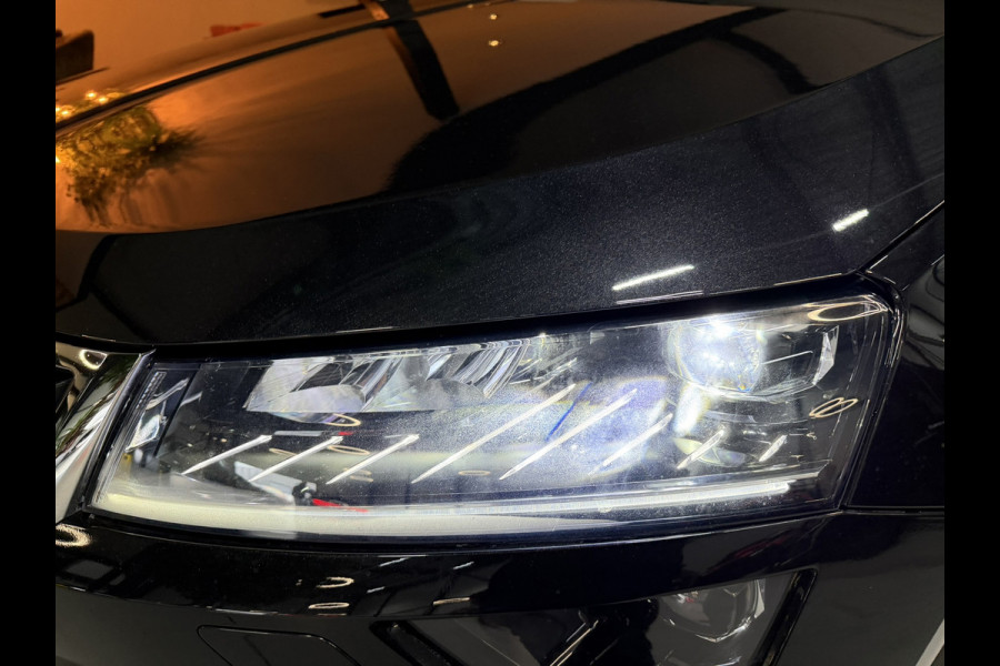 Škoda Karoq 1.5 TSI ACT Style | Trekhaak | Camera | Stoelverwarming | CarPlay | Cruise | Dealer onderhouden