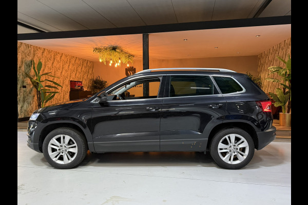 Škoda Karoq 1.5 TSI ACT Style | Trekhaak | Camera | Stoelverwarming | CarPlay | Cruise | Dealer onderhouden
