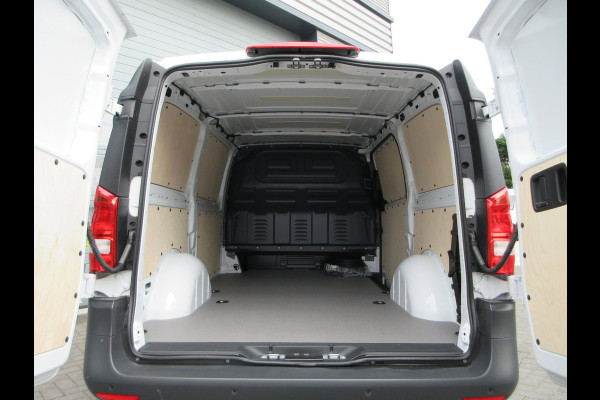 Mercedes-Benz Vito Evito, 112, L2, 66kWh, Snelladen, SoH 97,5%, Camera, 3-zits, Stoelverwarming.