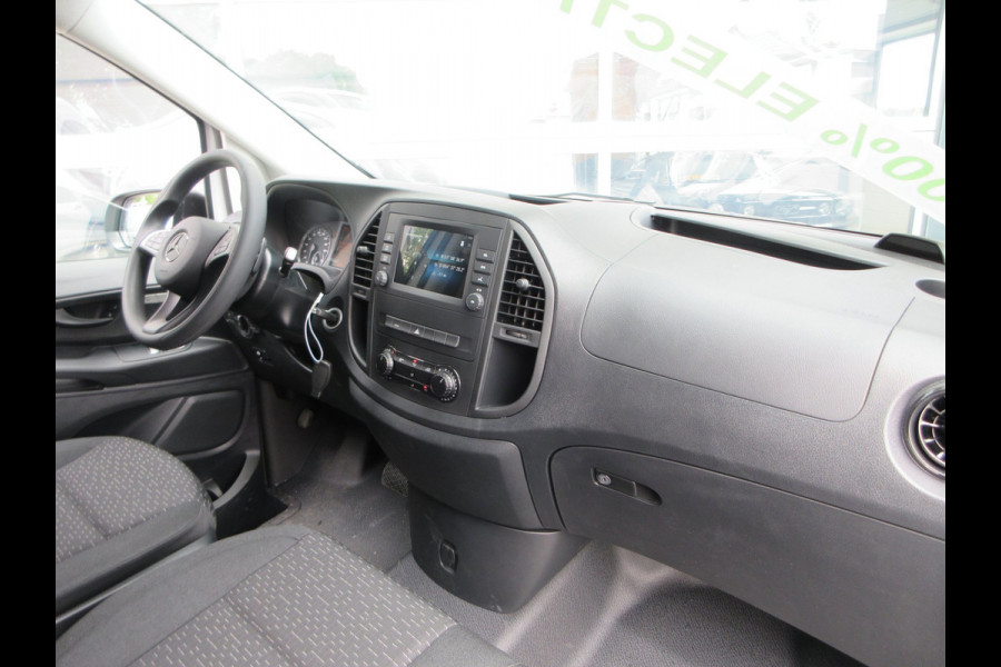 Mercedes-Benz Vito Evito, 112, L2, 66kWh, Snelladen, SoH 97,5%, Camera, 3-zits, Stoelverwarming.