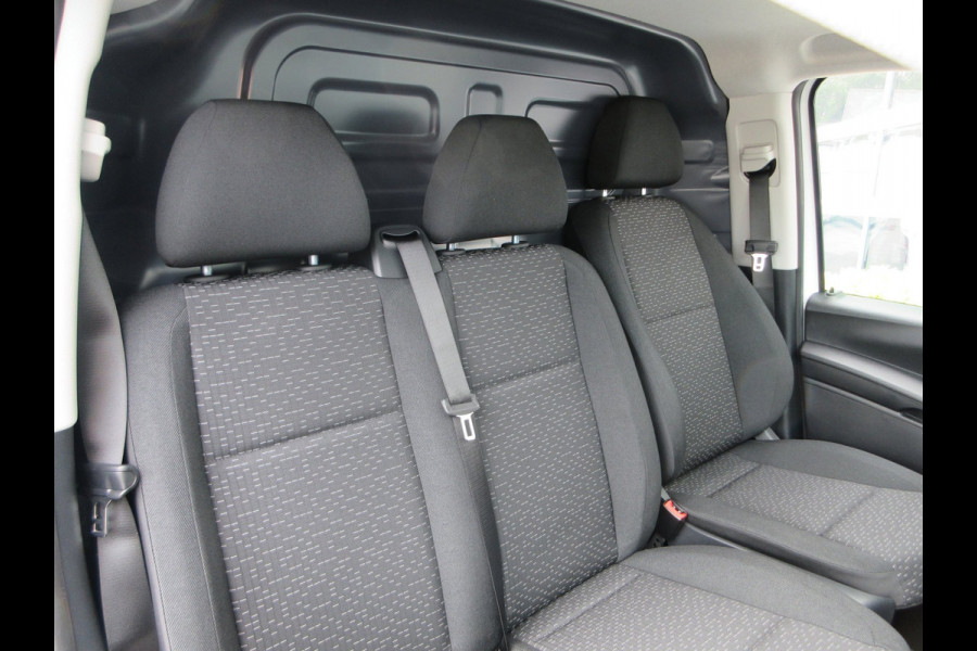 Mercedes-Benz Vito Evito, 112, L2, 66kWh, Snelladen, SoH 97,5%, Camera, 3-zits, Stoelverwarming.