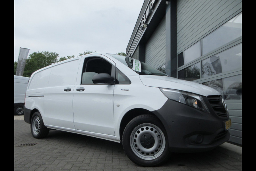 Mercedes-Benz Vito Evito, 112, L2, 66kWh, Snelladen, SoH 97,5%, Camera, 3-zits, Stoelverwarming.