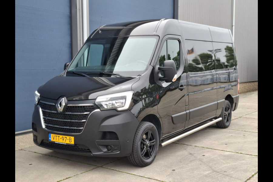 Renault Master T35 2.3 dCi 180 L2H2 Energy Work Edition AIRCO / CRUISE CONTROLE / NAVI / DEALER ONDERHOUDEN / TREKHAAK
