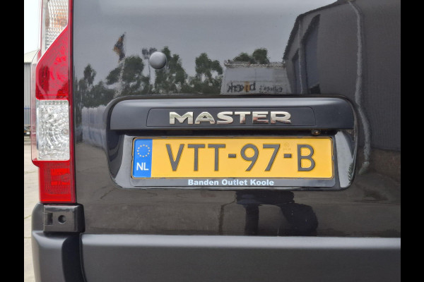 Renault Master T35 2.3 dCi 180 L2H2 Energy Work Edition AIRCO / CRUISE CONTROLE / NAVI / DEALER ONDERHOUDEN / TREKHAAK