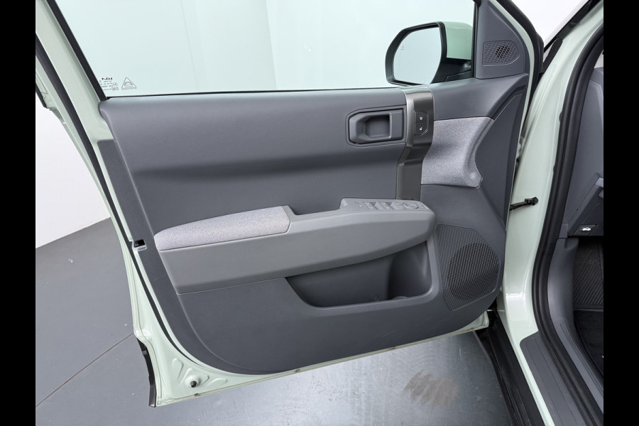 Kia EV3 Plus 81.4 kWh - Adaptive Cruise- Climate Control - Stoel/Stuurverwarming - Navigatie - Apple Carplay/Android Auto - Fabrieksgarantie tot 2032