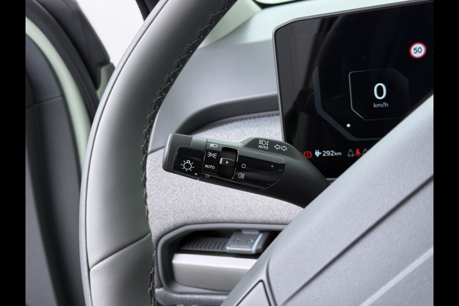 Kia EV3 Plus 81.4 kWh - Adaptive Cruise- Climate Control - Stoel/Stuurverwarming - Navigatie - Apple Carplay/Android Auto - Fabrieksgarantie tot 2032
