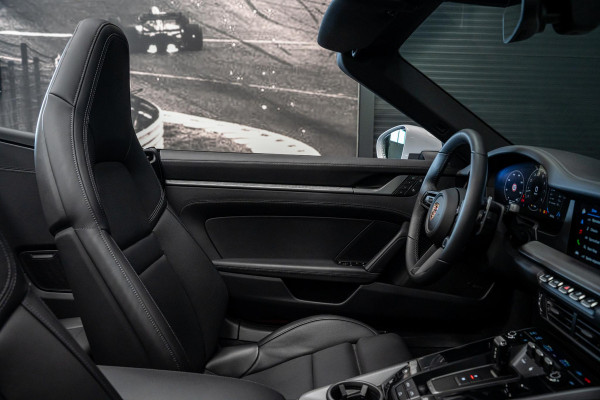 Porsche 911 Cabrio 3.0 Carrera S *FACELIFT / Sport-Design / Lift-Systeem / BOSE / Stoelventilatie / Vierwiel-Besturing / InnoDrive / Matrix-LED*