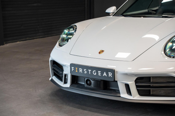 Porsche 911 Cabrio 3.0 Carrera S *FACELIFT / Sport-Design / Lift-Systeem / BOSE / Stoelventilatie / Vierwiel-Besturing / InnoDrive / Matrix-LED*
