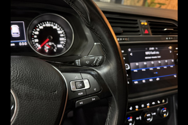 Volkswagen Tiguan Allspace 1.5 TSI ACT| Trekhaak | Camera | CarPlay | Adaptive Cruise | Dealer onderhouden