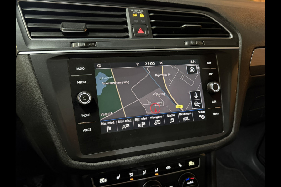 Volkswagen Tiguan Allspace 1.5 TSI ACT| Trekhaak | Camera | CarPlay | Adaptive Cruise | Dealer onderhouden
