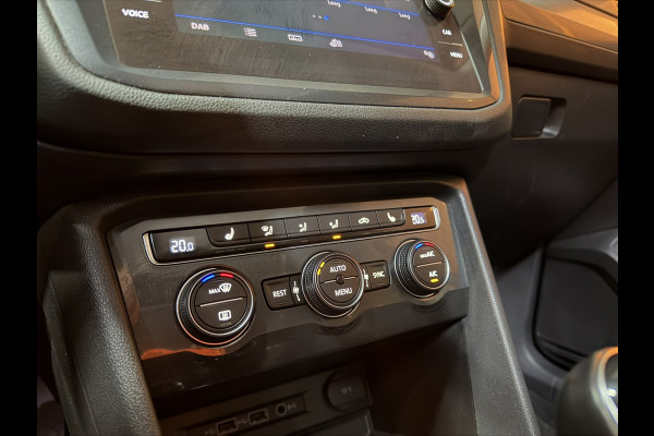 Volkswagen Tiguan Allspace 1.5 TSI ACT| Trekhaak | Camera | CarPlay | Adaptive Cruise | Dealer onderhouden