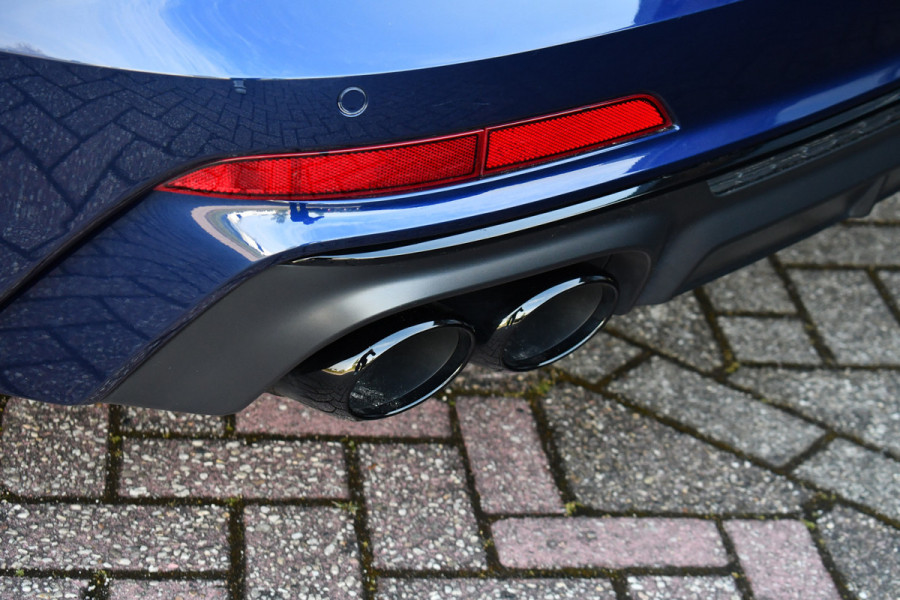 Audi A6 Avant 55 TFSI e quattro Competition Pano S-zetels ACC B&O HUD