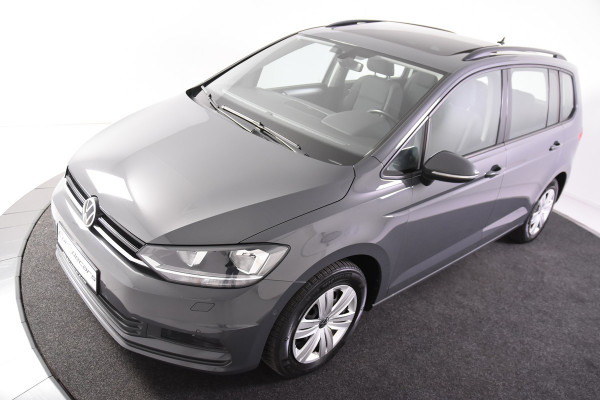 Volkswagen Touran 1.5 TSI Trendline *1ste Eigenaar*Panoramadak*Navigatie*Stoelverwarming*