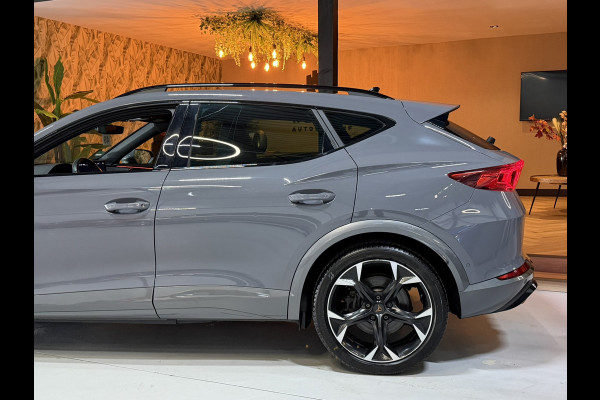 CUPRA Formentor 1.4 e-Hybrid VZ Copper Edition DSG | Trekhaak 1.500KG | Pano | Camera | ACC | CarPlay | LED