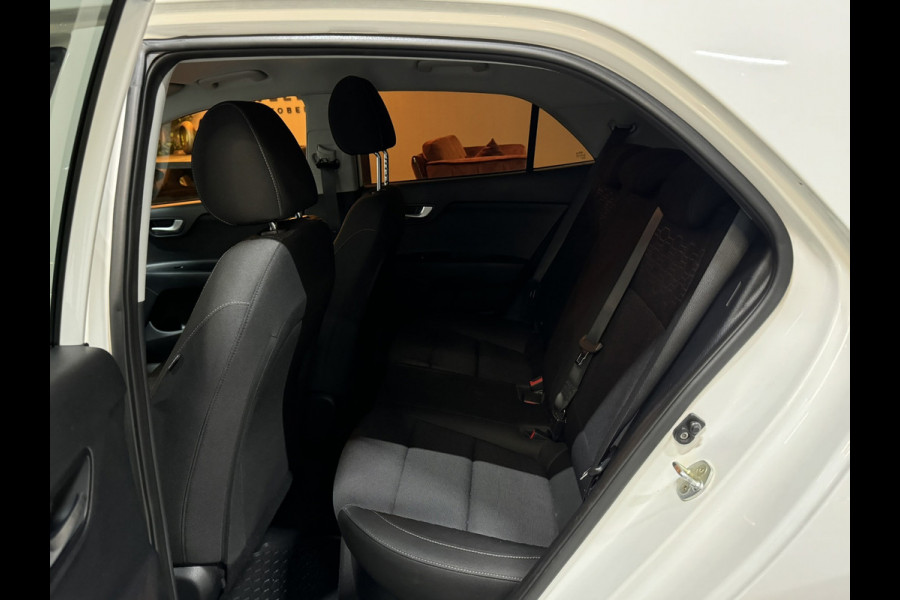 Kia Rio 1.0 T-GDi 120PK | Camera | Navi | Stoelverwarming | Stuurverwarming | CarPlay | Garantie