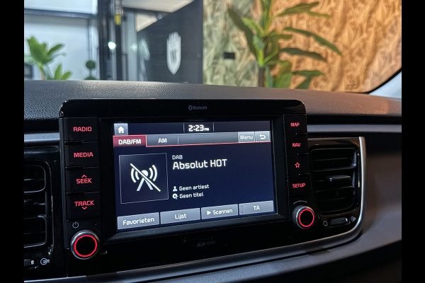 Kia Rio 1.0 T-GDi 120PK | Camera | Navi | Stoelverwarming | Stuurverwarming | CarPlay | Garantie