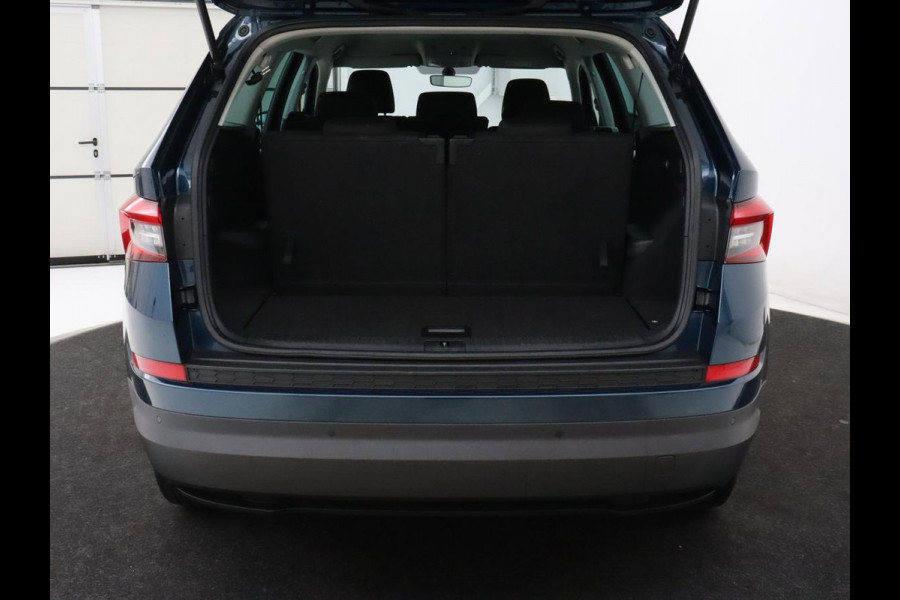 Škoda Kodiaq 1.5 TSI Style 7-Persoons | Stoelverwarming | Trekhaak | Adaptive cruise | Virtual Cockpit | Carplay | Camera | Navigatie | Keyless | Full LED | Climate control | Parkeerhulp