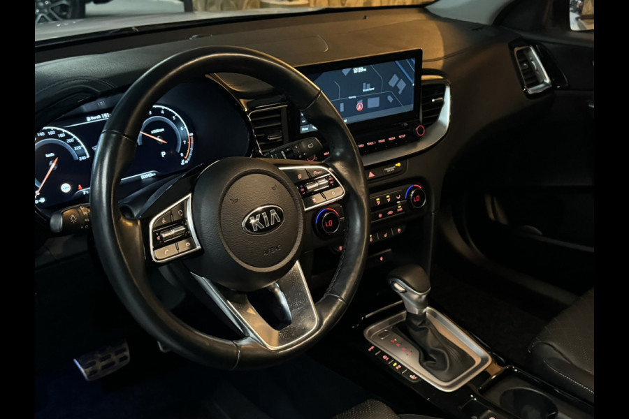 Kia Xceed 1.5 T-GDI ExecutiveLine | Automaat | Pano | Memory Leder | Camera | Keyless | CarPlay | Dealer onderhouden