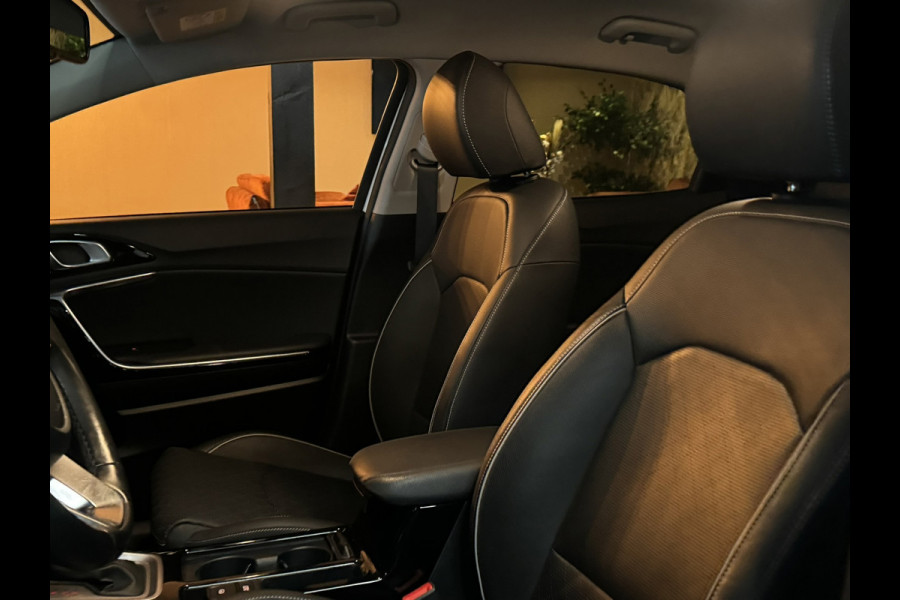Kia Xceed 1.5 T-GDI ExecutiveLine | Automaat | Pano | Memory Leder | Camera | Keyless | CarPlay | Dealer onderhouden