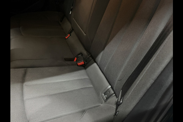 Audi A4 Avant 35 TFSI Advanced | Pano | Camera | Elektr. Achterklep | Mild-Hybrid | CarPlay | Cruise | LED | Dealer onderhouden