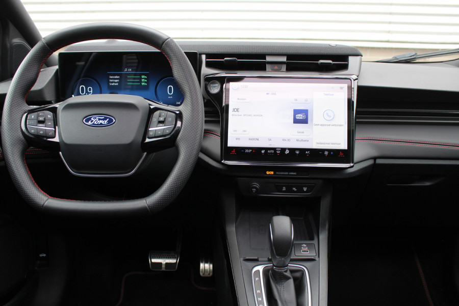 Ford Puma 1.0 EcoBoost Hybrid ST-Line X | Panoramadak | Trekhaak | Matrix | Full Options