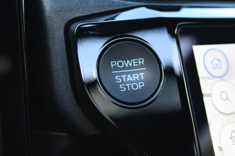 Ford Puma 1.0 EcoBoost Hybrid ST-Line X | Panoramadak | Trekhaak | Matrix | Full Options
