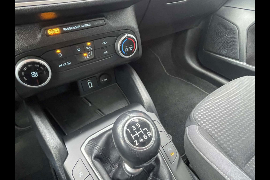 Ford FOCUS Wagon 1.0 EcoBoost Hybrid Trend Edition Business / camera / Navigatie
