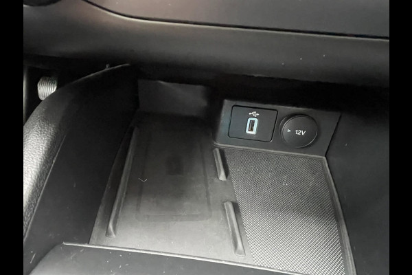 Ford FOCUS Wagon 1.0 EcoBoost Hybrid Trend Edition Business / camera / Navigatie