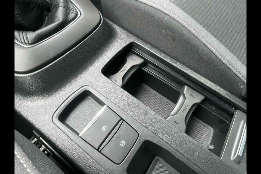 Ford FOCUS Wagon 1.0 EcoBoost Hybrid Trend Edition Business / camera / Navigatie