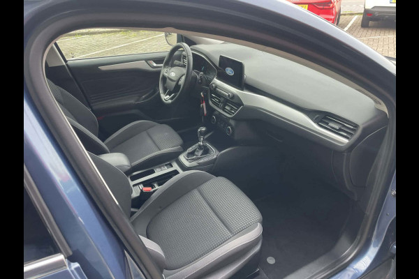 Ford FOCUS Wagon 1.0 EcoBoost Hybrid Trend Edition Business / camera / Navigatie