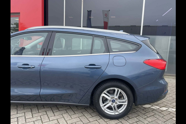 Ford FOCUS Wagon 1.0 EcoBoost Hybrid Trend Edition Business / camera / Navigatie