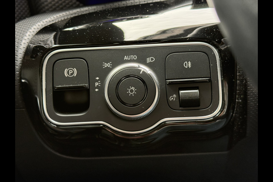 Mercedes-Benz A-Klasse 250 e Business Solution Luxury Limited | Panoramadak | Keyless | Apple Carplay