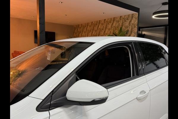 Volkswagen Polo 1.0 TSI Comfortline | CarPlay | Stoelverwarming | Adaptieve Cruise | Parkeersensoren | LED