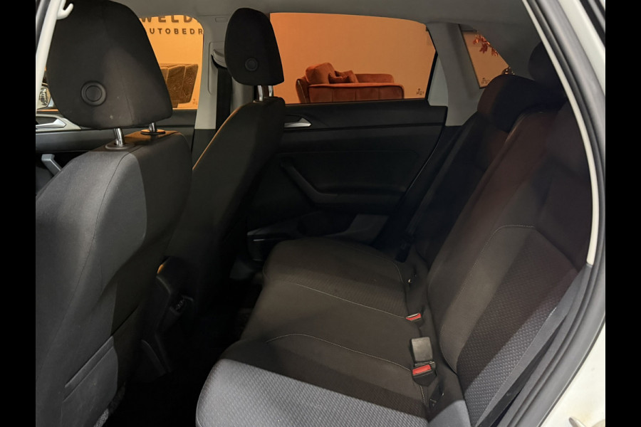 Volkswagen Polo 1.0 TSI Comfortline | CarPlay | Stoelverwarming | Adaptieve Cruise | Parkeersensoren | LED