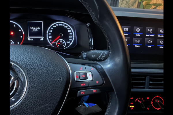 Volkswagen Polo 1.0 TSI Comfortline | CarPlay | Stoelverwarming | Adaptieve Cruise | Parkeersensoren | LED