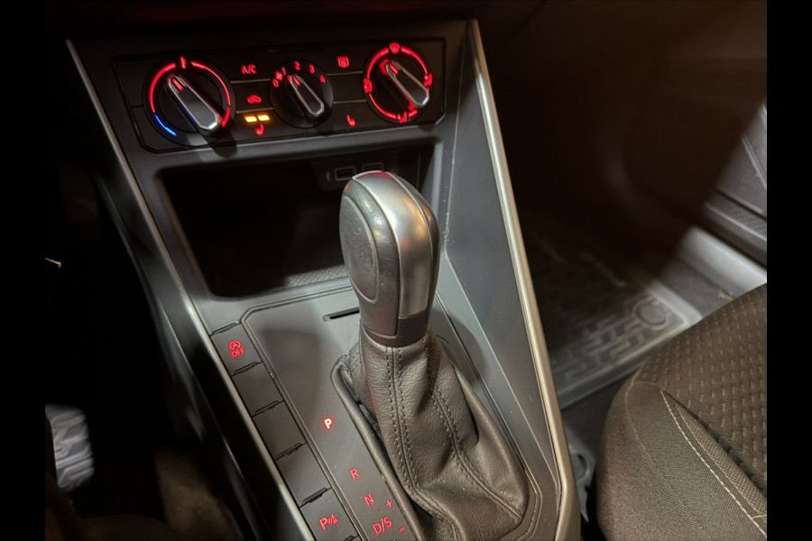 Volkswagen Polo 1.0 TSI Comfortline | CarPlay | Stoelverwarming | Adaptieve Cruise | Parkeersensoren | LED