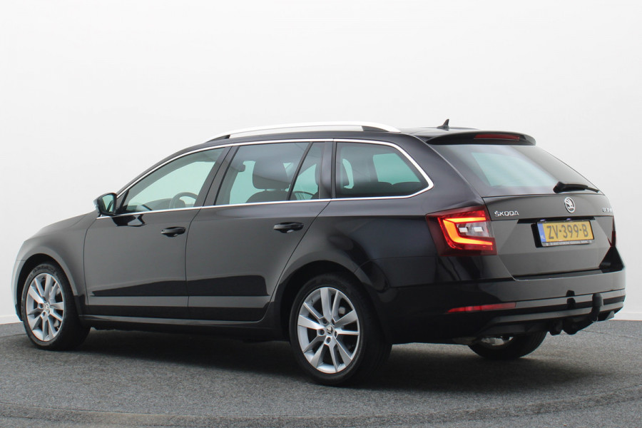 Škoda Octavia Combi 1.5 TSI Greentech Style Business Climate, Cruise, Apple Carplay, Stoelverwarming, PDC, Trekhaak, 17''
