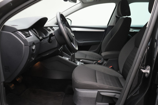 Škoda Octavia Combi 1.5 TSI Greentech Style Business Climate, Cruise, Apple Carplay, Stoelverwarming, PDC, Trekhaak, 17''