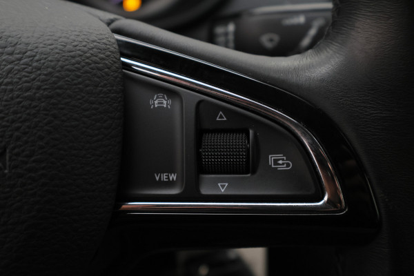 Škoda Octavia Combi 1.5 TSI Greentech Style Business Climate, Cruise, Apple Carplay, Stoelverwarming, PDC, Trekhaak, 17''