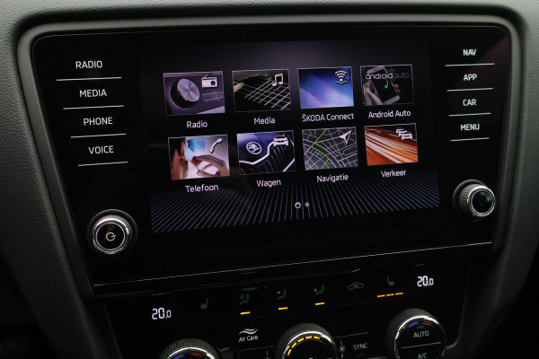 Škoda Octavia Combi 1.5 TSI Greentech Style Business Climate, Cruise, Apple Carplay, Stoelverwarming, PDC, Trekhaak, 17''