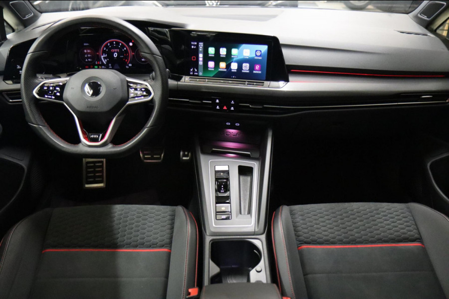 Volkswagen Golf 2.0 TSI GTI CLUBSPORT BLACKSTYLE/PANO/HEDUP/HK/CARPLAY/BLIDSOIT/VOL