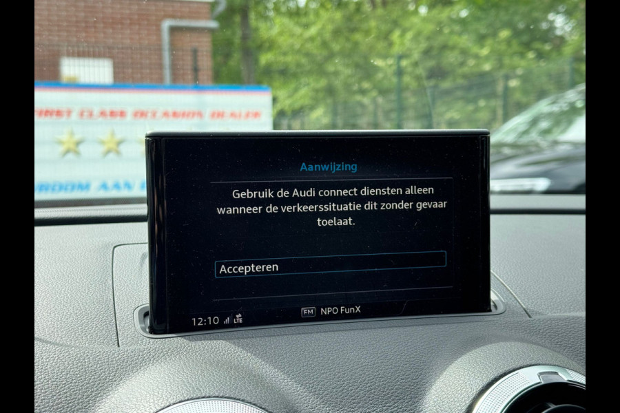 Audi A3 Sportback 30 TFSI 115PK S-TRONIC AUT. SPORT EDITION NAVI/CRUISE/BLUETOOTH/LED
