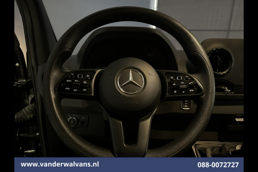 Mercedes-Benz Sprinter 314 CDI 143pk L2H2 Euro6 Airco | Camera | Apple Carplay | Trekhaak | Cruisecontrol Android Auto, Stoelverwarming, 270 Graden Achterdeuren, Parkeersensoren, Bijrijdersbank