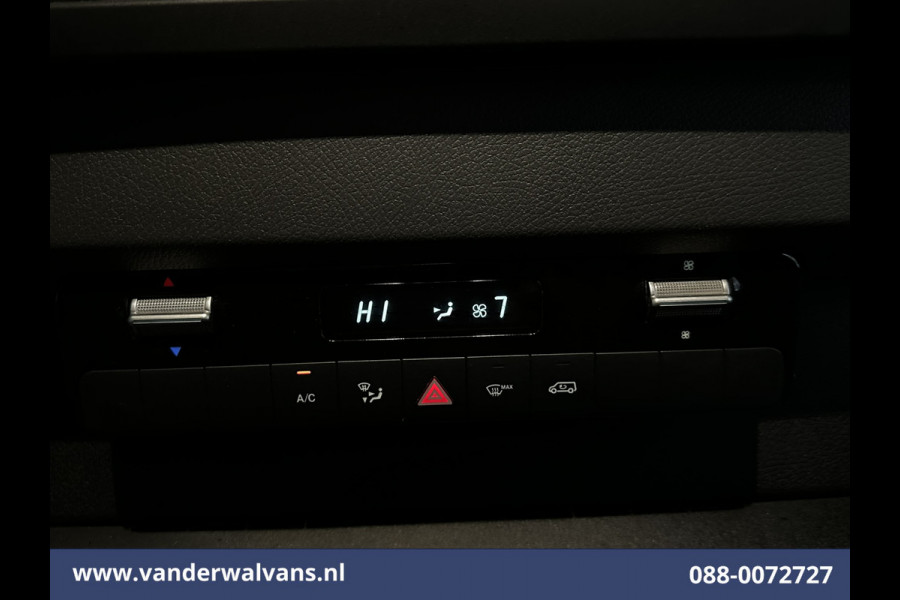 Mercedes-Benz Sprinter 314 CDI 143pk L2H2 Euro6 Airco | Camera | Apple Carplay | Trekhaak | Cruisecontrol Android Auto, Stoelverwarming, 270 Graden Achterdeuren, Parkeersensoren, Bijrijdersbank
