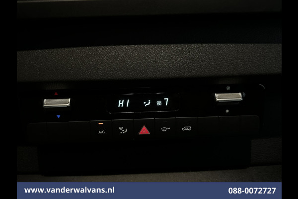 Mercedes-Benz Sprinter 314 CDI 143pk L2H2 Euro6 Airco | Camera | Apple Carplay | Trekhaak | Cruisecontrol Android Auto, Stoelverwarming, 270 Graden Achterdeuren, Parkeersensoren, Bijrijdersbank
