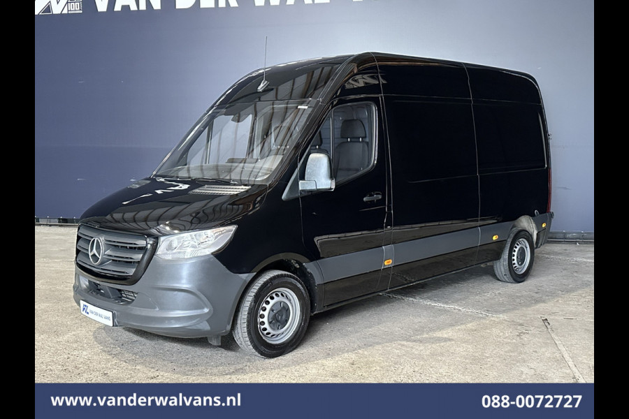 Mercedes-Benz Sprinter 314 CDI 143pk L2H2 Euro6 Airco | Camera | Apple Carplay | Trekhaak | Cruisecontrol Android Auto, Stoelverwarming, 270 Graden Achterdeuren, Parkeersensoren, Bijrijdersbank