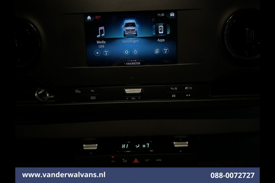 Mercedes-Benz Sprinter 314 CDI 143pk L2H2 Euro6 Airco | Camera | Apple Carplay | Trekhaak | Cruisecontrol Android Auto, Stoelverwarming, 270 Graden Achterdeuren, Parkeersensoren, Bijrijdersbank