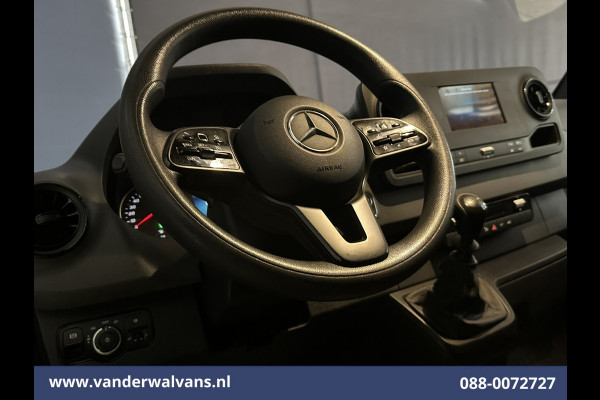 Mercedes-Benz Sprinter 314 CDI 143pk L2H2 Euro6 Airco | Camera | Apple Carplay | Trekhaak | Cruisecontrol Android Auto, Stoelverwarming, 270 Graden Achterdeuren, Parkeersensoren, Bijrijdersbank