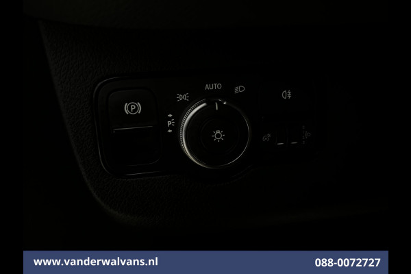 Mercedes-Benz Sprinter 314 CDI 143pk L2H2 Euro6 Airco | Camera | Apple Carplay | Trekhaak | Cruisecontrol Android Auto, Stoelverwarming, 270 Graden Achterdeuren, Parkeersensoren, Bijrijdersbank