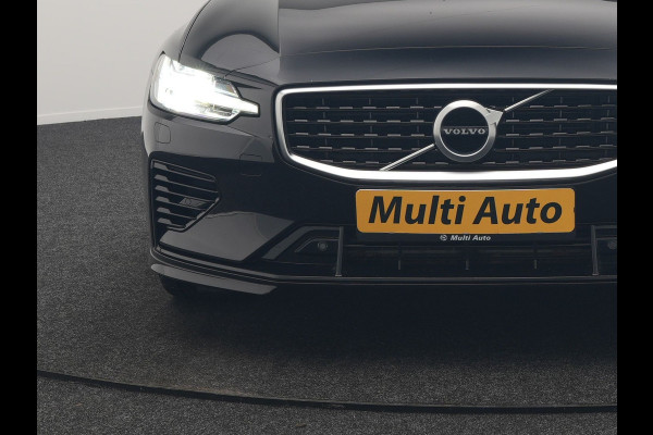 Volvo V60 T8 Twin Engine AWD R-Design PHEV 390pk Dealer O.H. | Trekhaak Af Fabriek | Panodak | Head Up | Harman / Kardon | Camera | Lederen Sportstoelen Memory & Verwarmd | Apple Carplay | Stuur Verwarmd | Navigatie | DAB | Plug In Hybrid |
